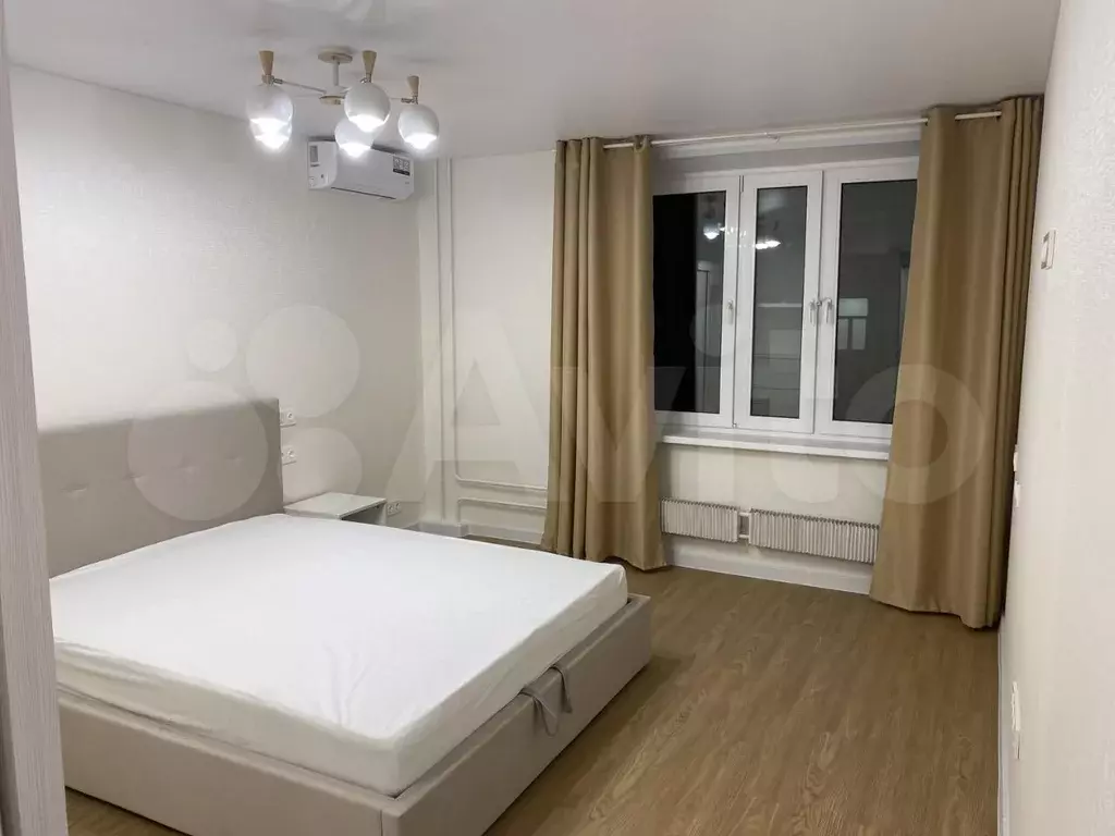 1-к. квартира, 40м, 6/12эт. - Фото 0