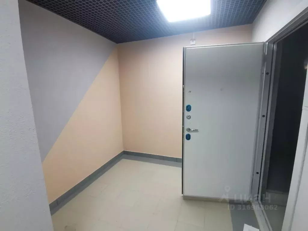 Помещение свободного назначения в Московская область, Красногорск ... - Фото 0