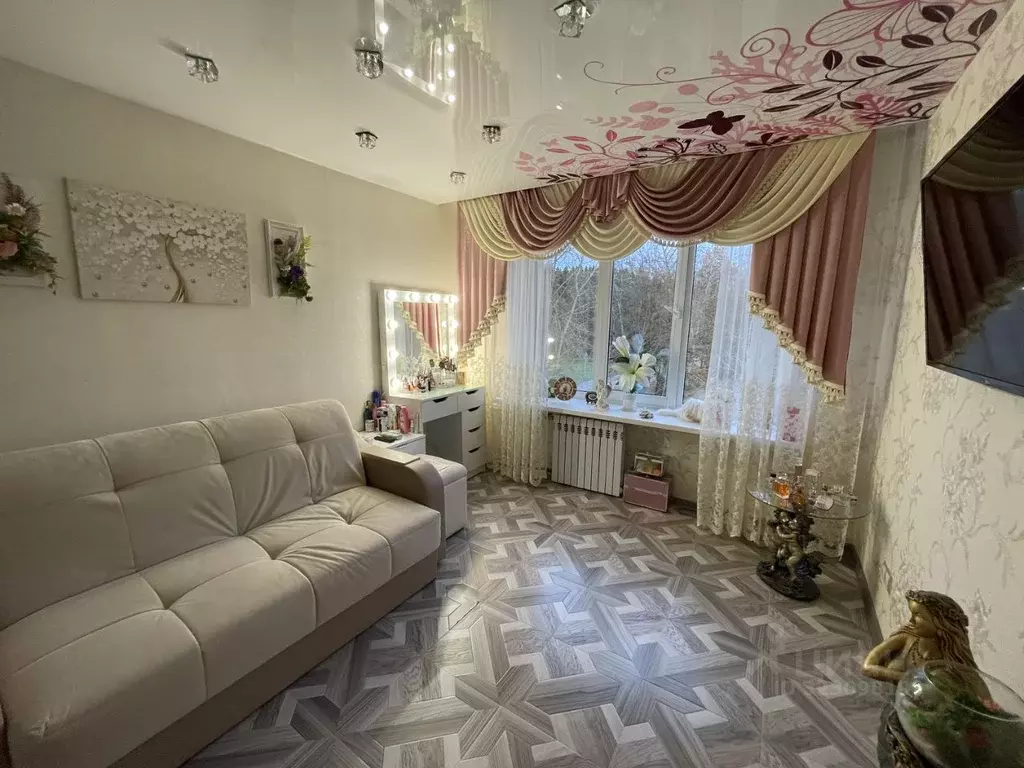 3-к кв. Ленинградская область, Ломоносовский район, Русско-Высоцкое ... - Фото 1