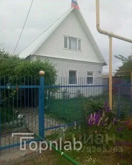 Дом в Краснодарский край, Ейский район, Должанская ст-ца пер. Советов ... - Фото 1