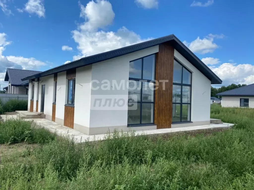 Дом в Алтайский край, Первомайский район, с. Фирсово ул. Лимонная, 4 ... - Фото 1