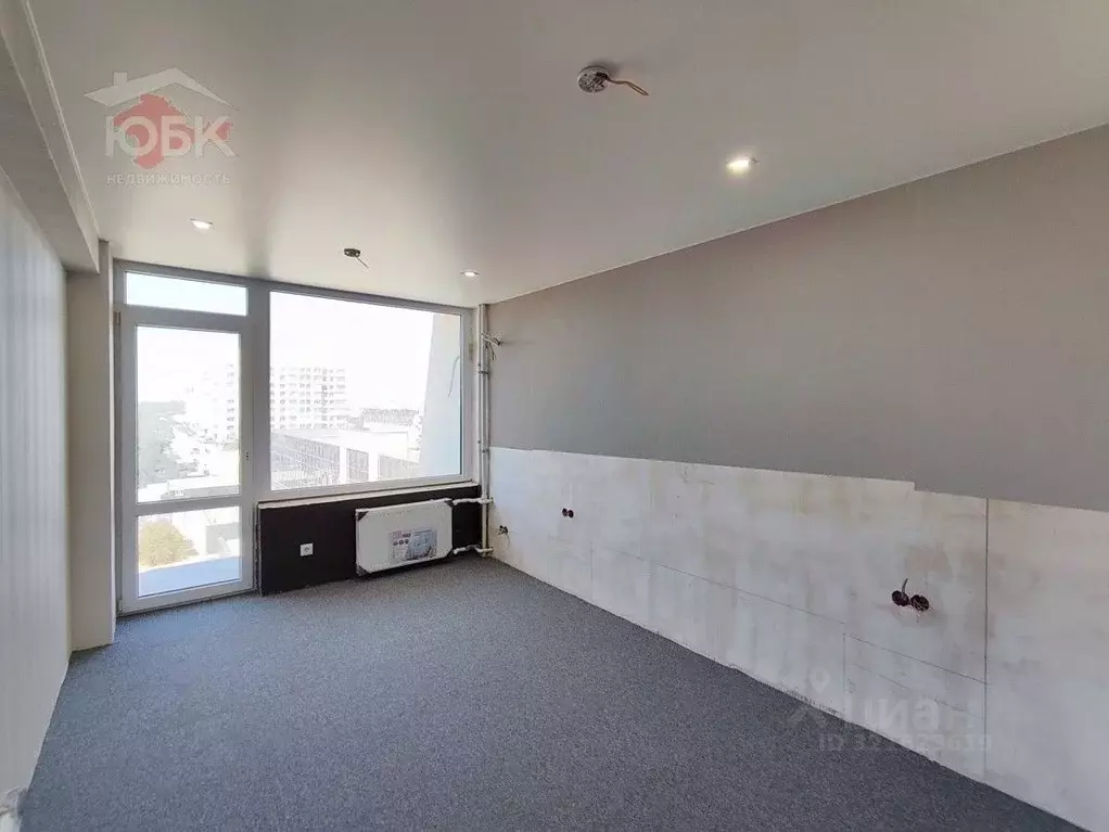 Свободной планировки кв. Крым, Евпатория просп. Ленина, 64 (16.4 м) - Фото 1