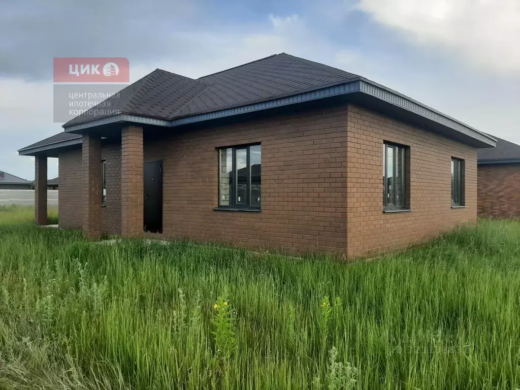 Дом в Рязанская область, Рязанский район, Дубровическое с/пос, с. ... - Фото 2