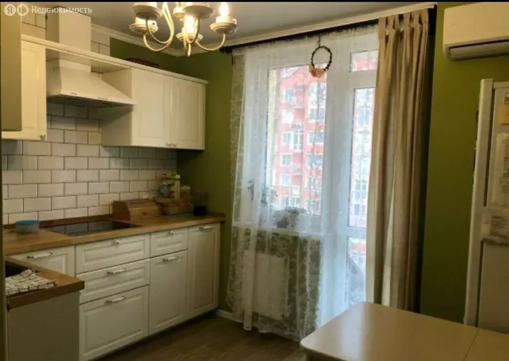 2-комнатная квартира: Краснодар, Византийская улица, 9 (57 м) - Фото 0