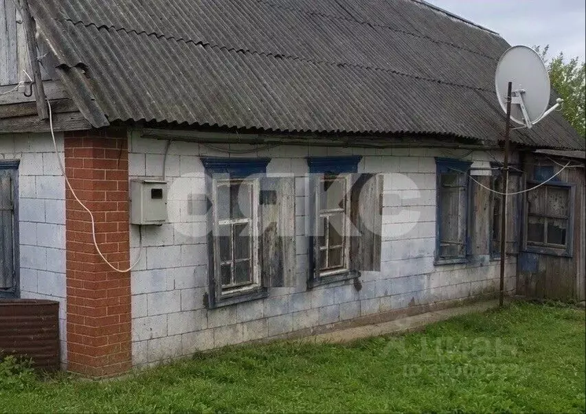 Дом в Краснодарский край, Курганинское городское поселение, Свобода ... - Фото 1
