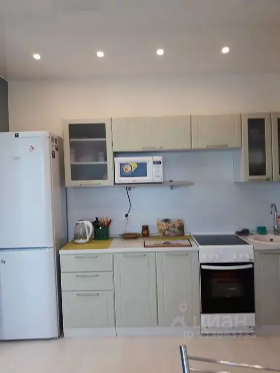 2-к кв. Новгородская область, Великий Новгород наб. Колмовская, 83 ... - Фото 1