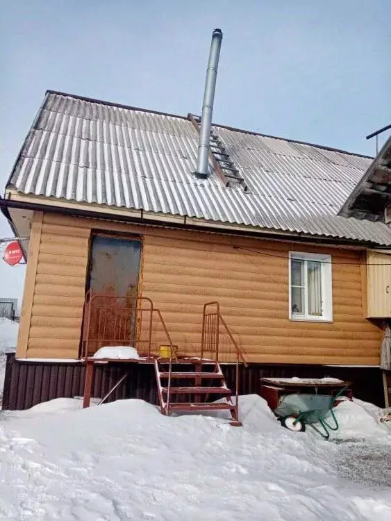 Дом в Кемеровская область, Топкинский район, д. Дедюево Береговая ул. ... - Фото 1