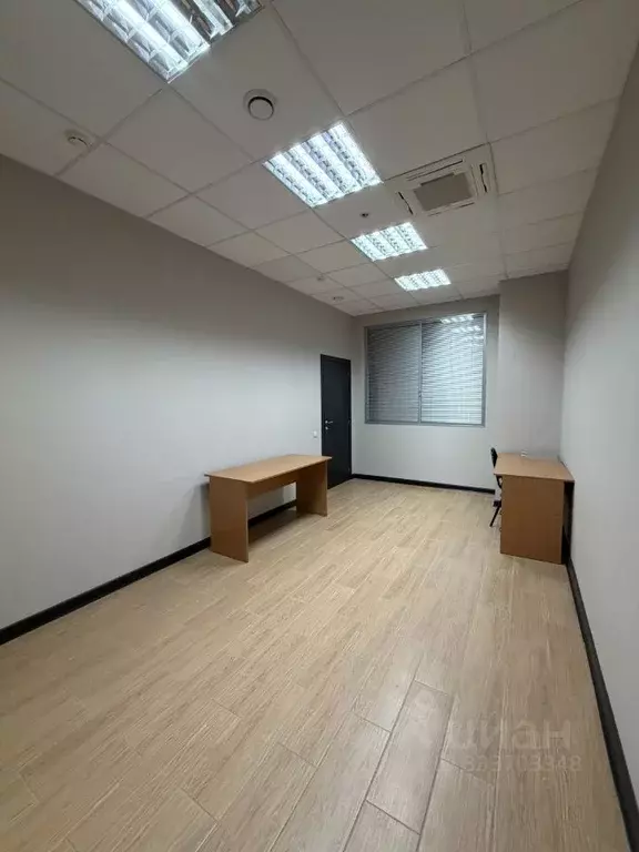 Офис в Московская область, Красногорск Ильинское ш., 1а (26 м) - Фото 1