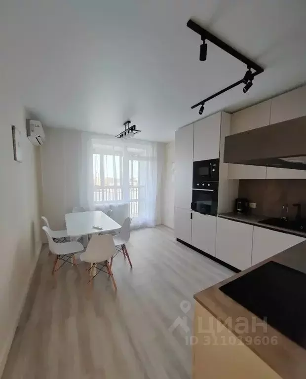 2-к кв. Санкт-Петербург Черниговская ул., 17 (80.0 м) - Фото 0