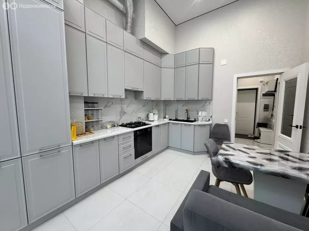 1-комнатная квартира: Нальчик, улица Тарчокова, 125В (42 м) - Фото 1