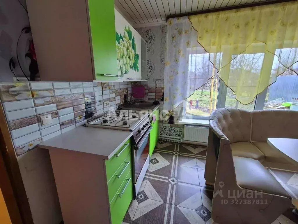 Дом в Краснодарский край, Усть-Лабинский район, Некрасовское с/пос, ... - Фото 2