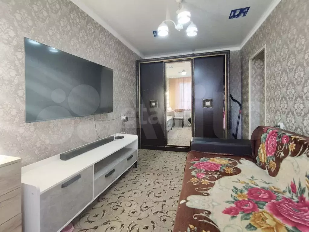 2-к. квартира, 29,7 м, 5/5 эт. - Фото 0