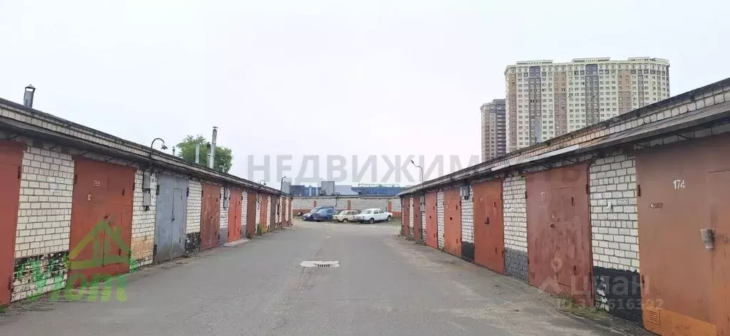 Гараж в Московская область, Раменский муниципальный округ, с. Быково ... - Фото 0
