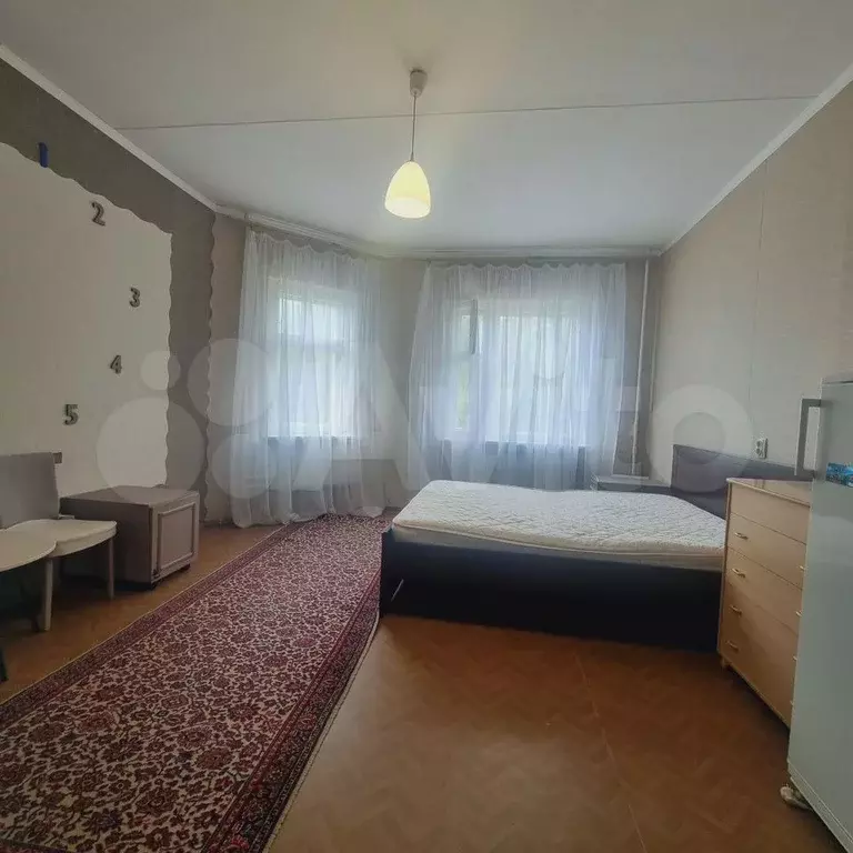Комната 19,4 м в 3-к., 3/6 эт. - Фото 1