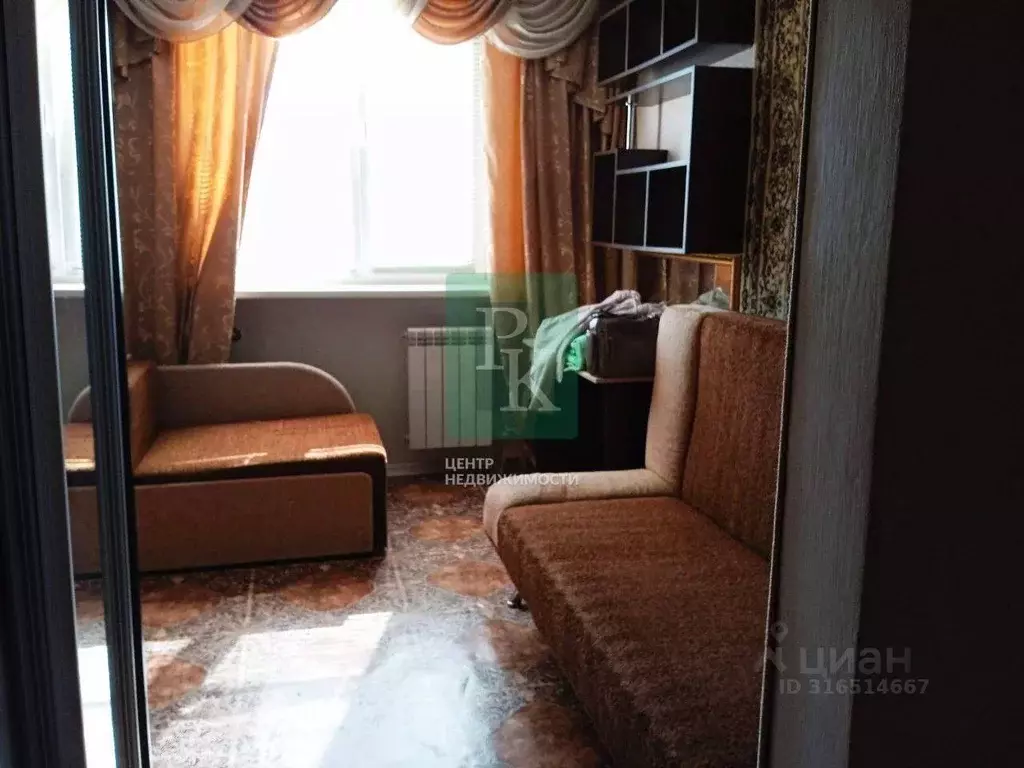 Комната Севастополь ул. Героев Подводников, 6 (8.0 м) - Фото 0