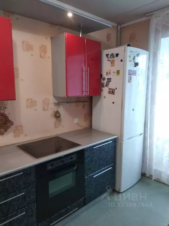 1-к кв. Свердловская область, Екатеринбург ул. Рощинская, 72А (40.5 м) - Фото 1