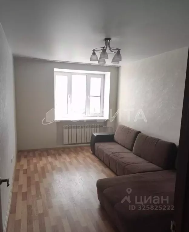 2-к кв. Тюменская область, Тюмень Малая Боровская ул., 5 (50.0 м) - Фото 1