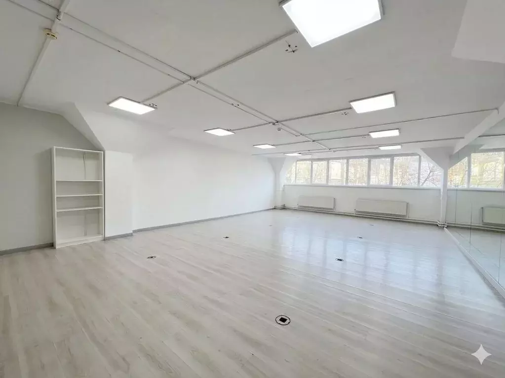 Помещение свободного назначения в Московская область, Подольск ул. ... - Фото 1