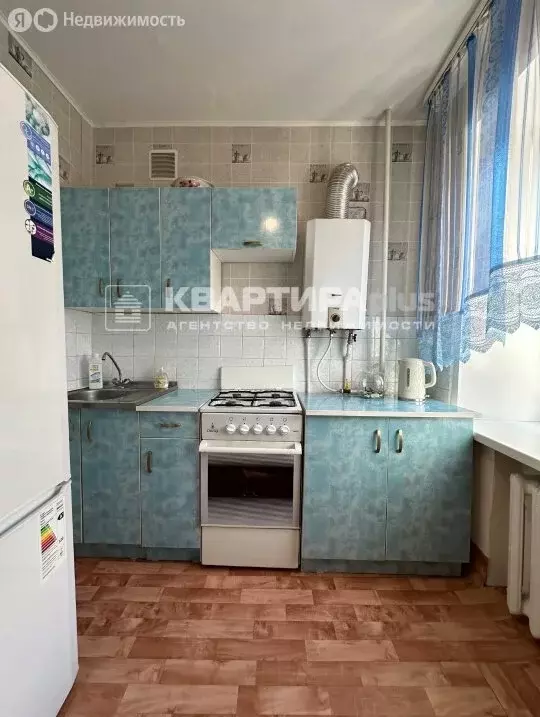2-комнатная квартира: Невьянск, улица Ленина, 2 (39.1 м) - Фото 1