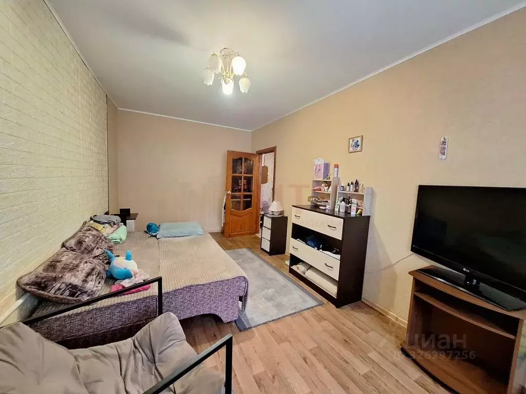 1-к кв. Белгородская область, Старый Оскол Ольминского мкр, 6 (36.0 м) - Фото 1