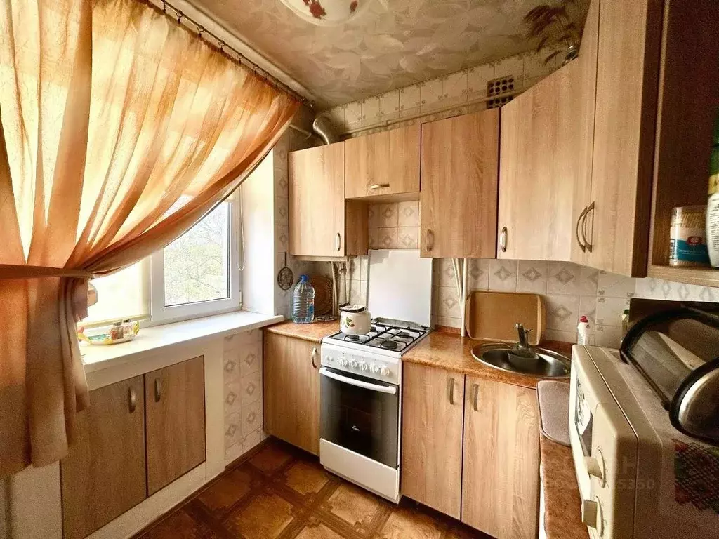 3-к кв. Белгородская область, Белгород ул. Некрасова, 5А (58.1 м) - Фото 1