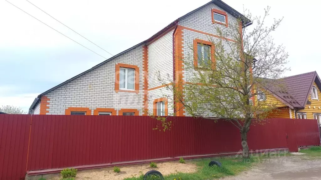 Дом в Брянская область, Брянск ул. Клары Цеткин, 47 (197 м) - Фото 0