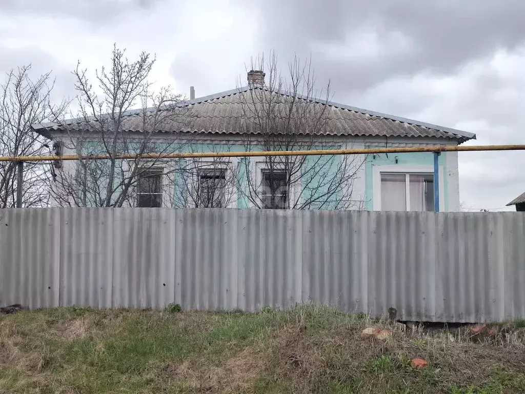 Дом в Белгородская область, Красногвардейский район, Верхнепокровское ... - Фото 1