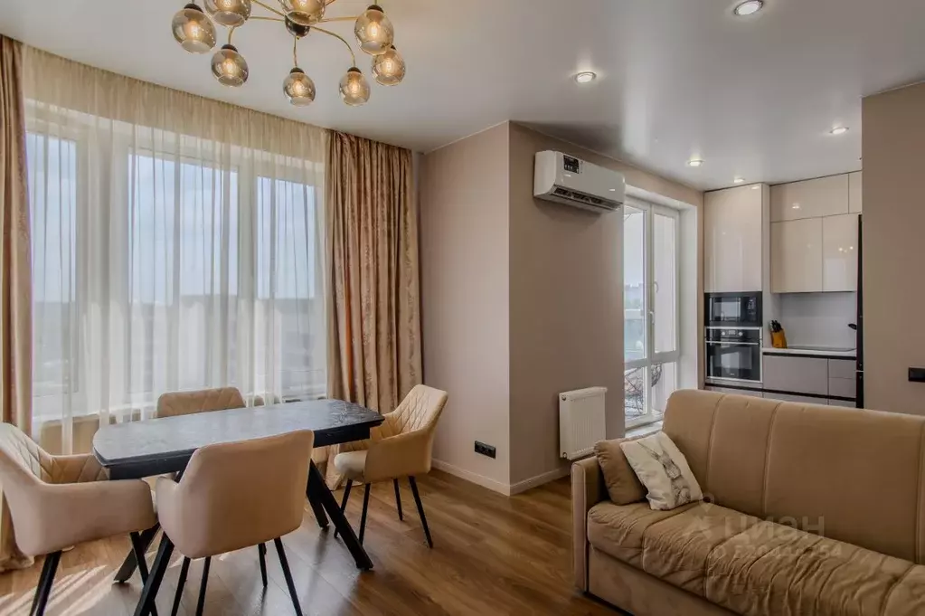 3-к кв. Тульская область, Тула Оборонная ул., 102Б (70.0 м) - Фото 2