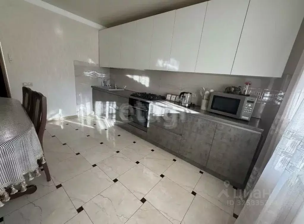 2-к кв. Северная Осетия, Владикавказ ул. Алихана Гагкаева, 9 (70.0 м) - Фото 1