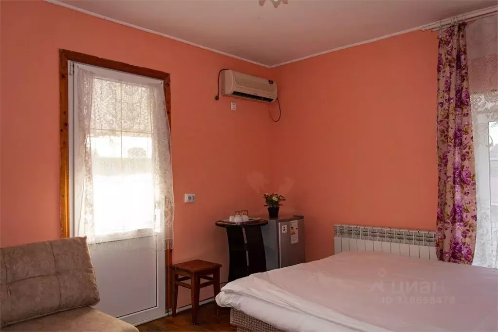 Комната Краснодарский край, Геленджик Морская ул., 13А (16.0 м) - Фото 1