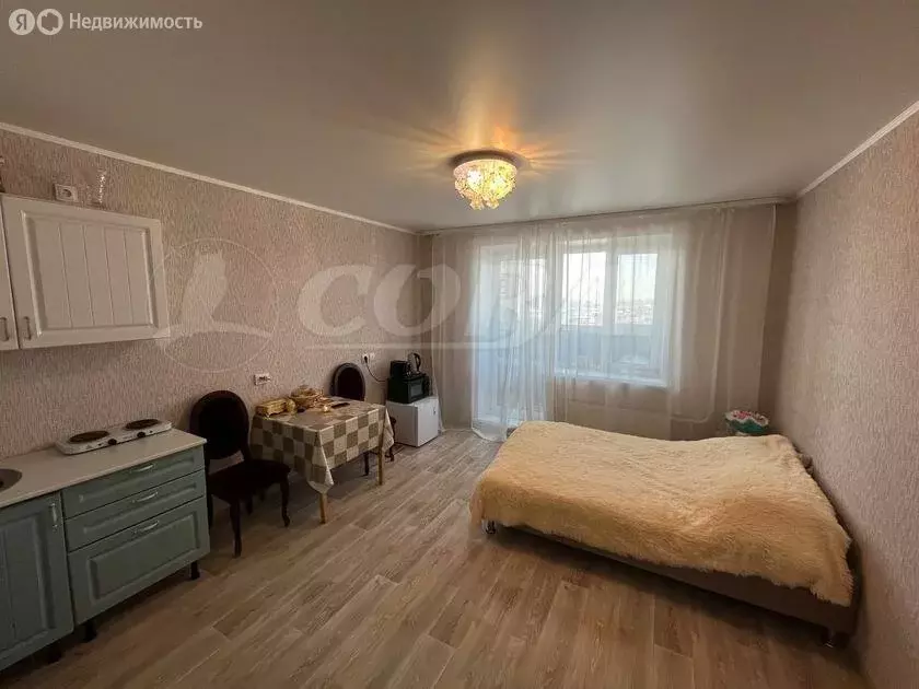 Квартира-студия: Тюмень, улица Тимофея Чаркова, 28 (25 м) - Фото 0