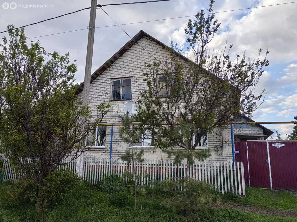 Дом в село Шляхово, улица имени Героя Орехова (62.6 м) - Фото 1