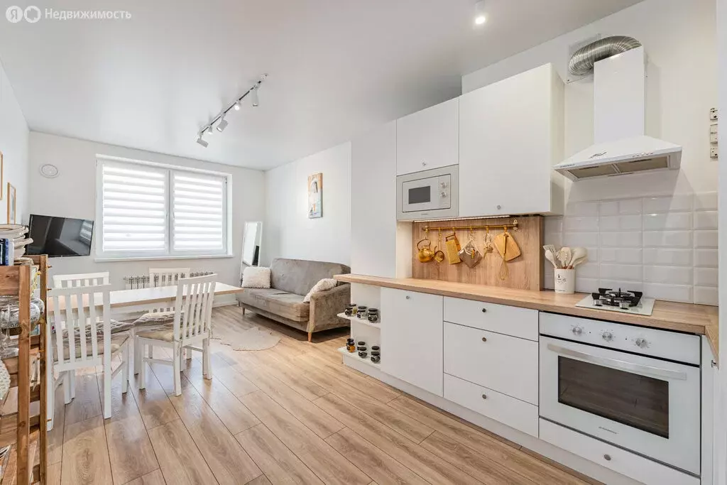 2-комнатная квартира: Пионерский, улица Гептнера, 9к1 (54.1 м) - Фото 1