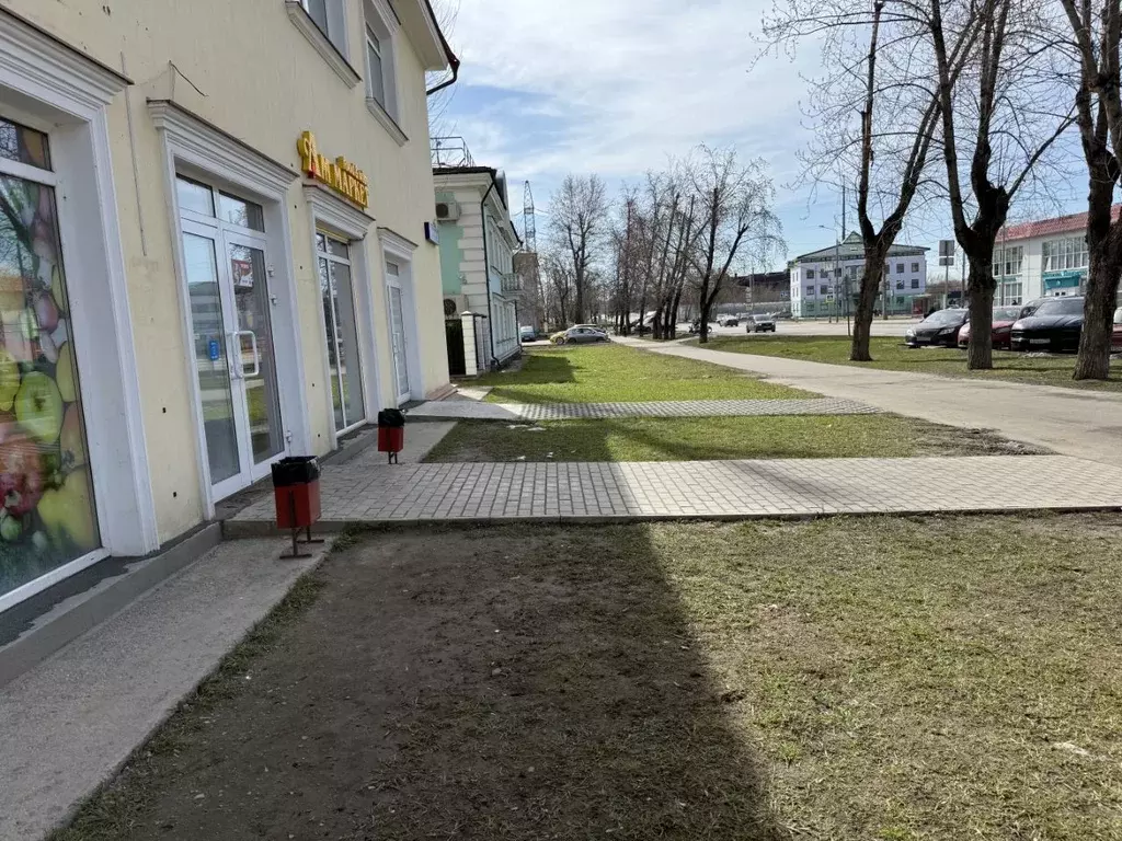 Помещение свободного назначения в Москва Сходненская ул., 8 (178 м) - Фото 1