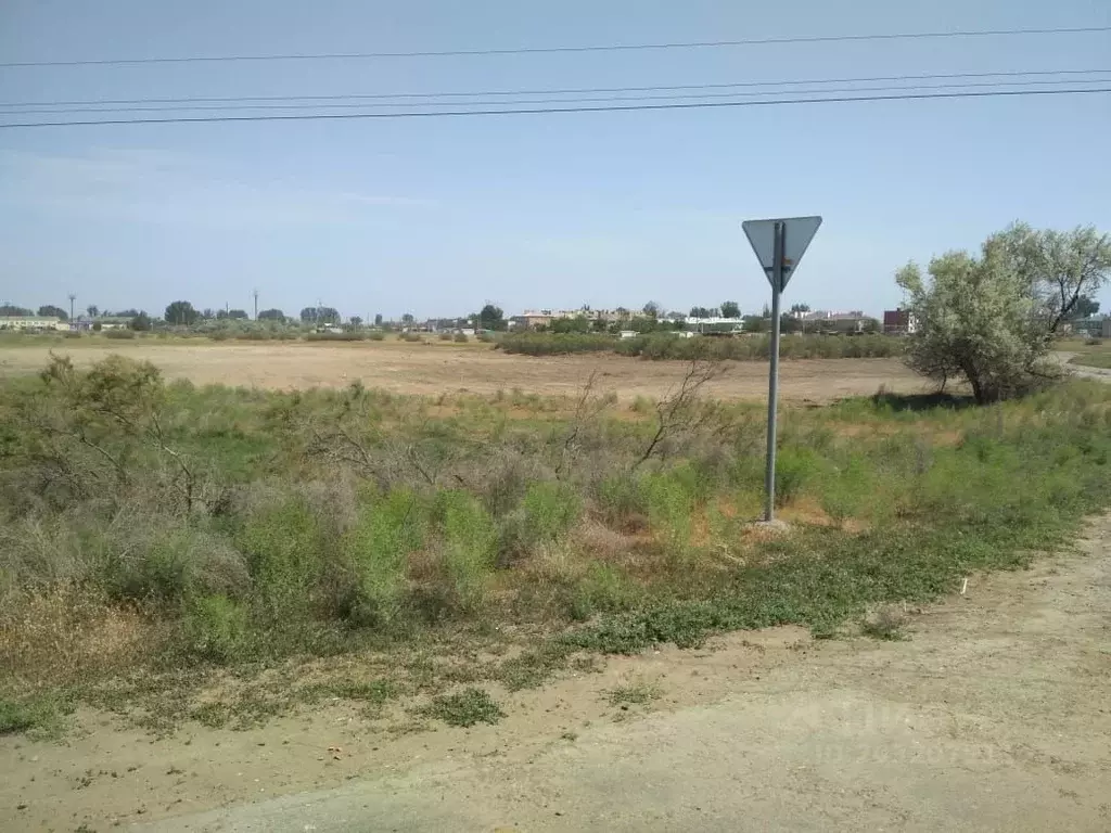 Участок в Астраханская область, Камызяк ул. Наримана (8.0 сот.) - Фото 0