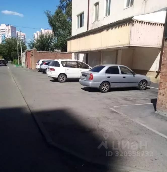 Торговая площадь в Ростовская область, Ростов-на-Дону ул. Рыльского, 2 ... - Фото 1