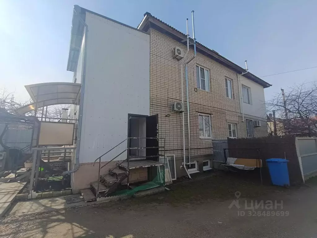 2-к кв. Ставропольский край, Ставрополь ул. Доваторцев, 119 (70.0 м) - Фото 1