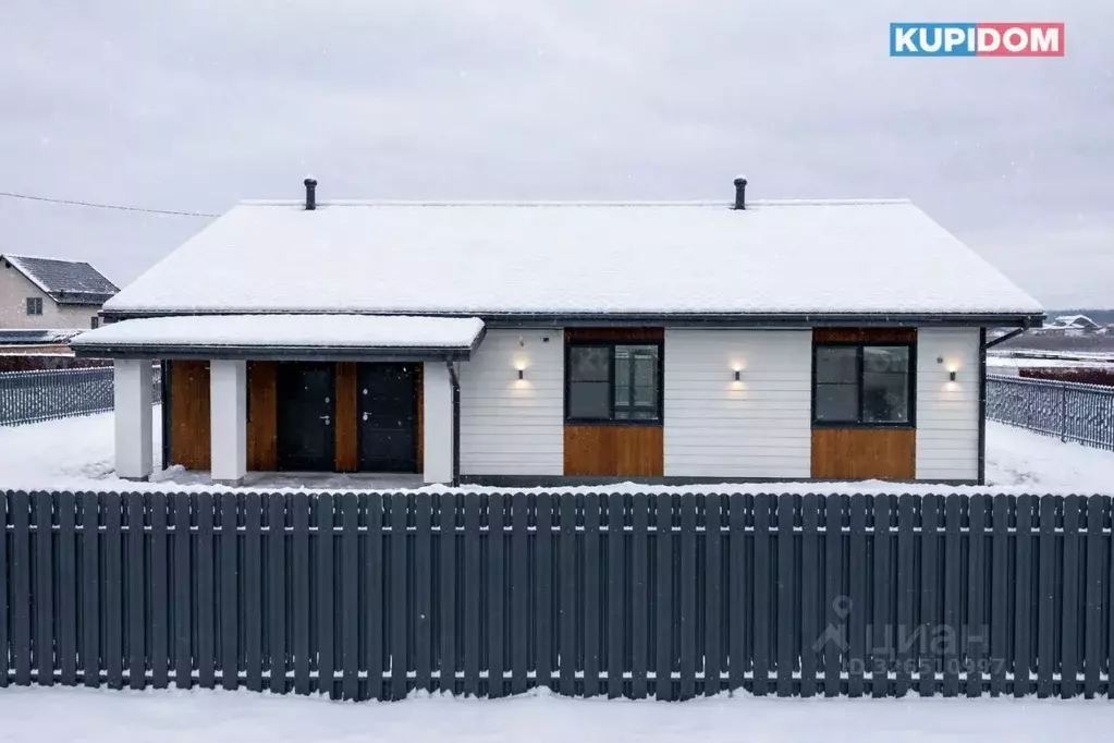 Дом в Калужская область, Жуковский муниципальный округ, с. Совхоз ... - Фото 2