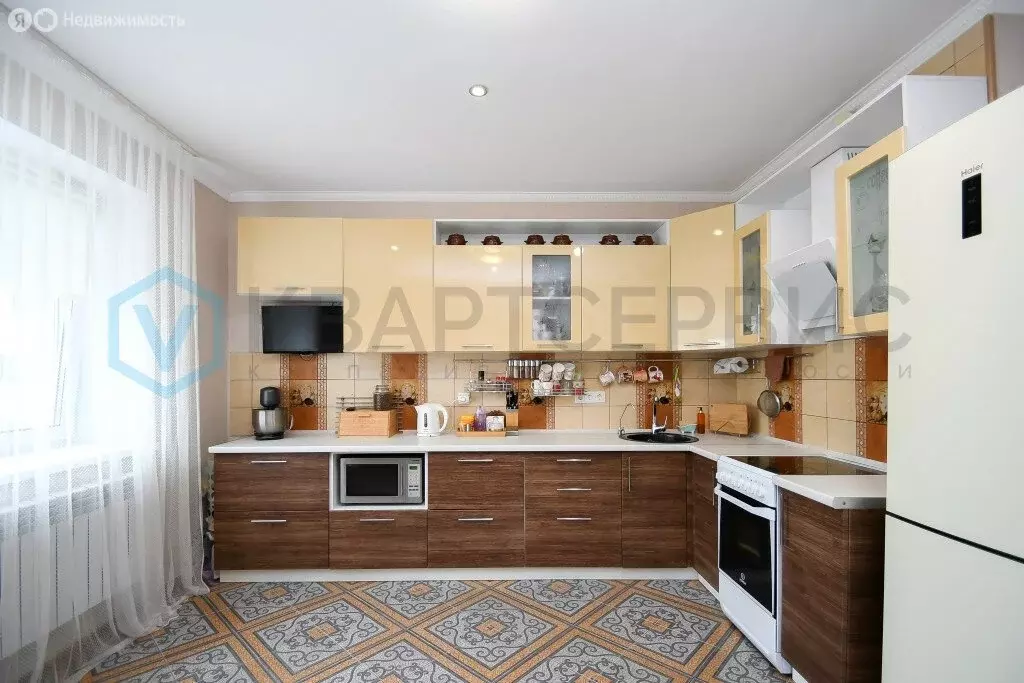 3-комнатная квартира: Омск, улица Дианова, 25 (90.9 м) - Фото 2