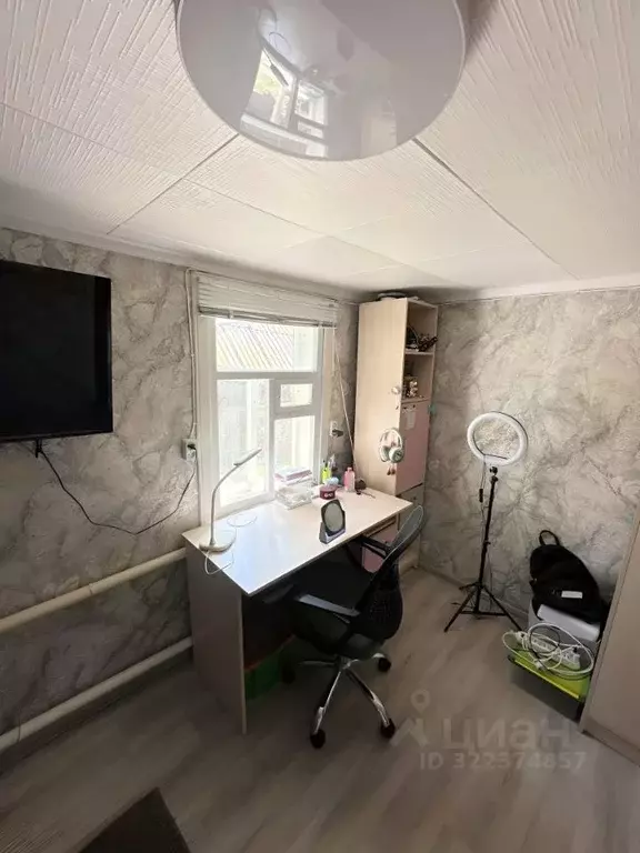 Дом в Саратовская область, Энгельс муниципальное образование, с. ... - Фото 2