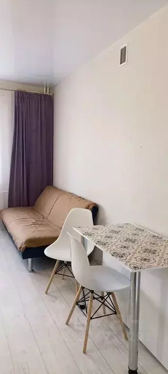 Студия Свердловская область, Заречный ул. Лазурная, 10 (28.0 м) - Фото 0