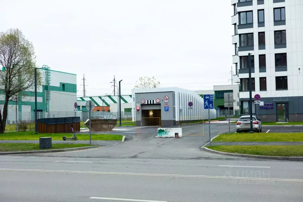 Гараж в Москва ул. Николая Старостина, 6 (17 м) - Фото 2