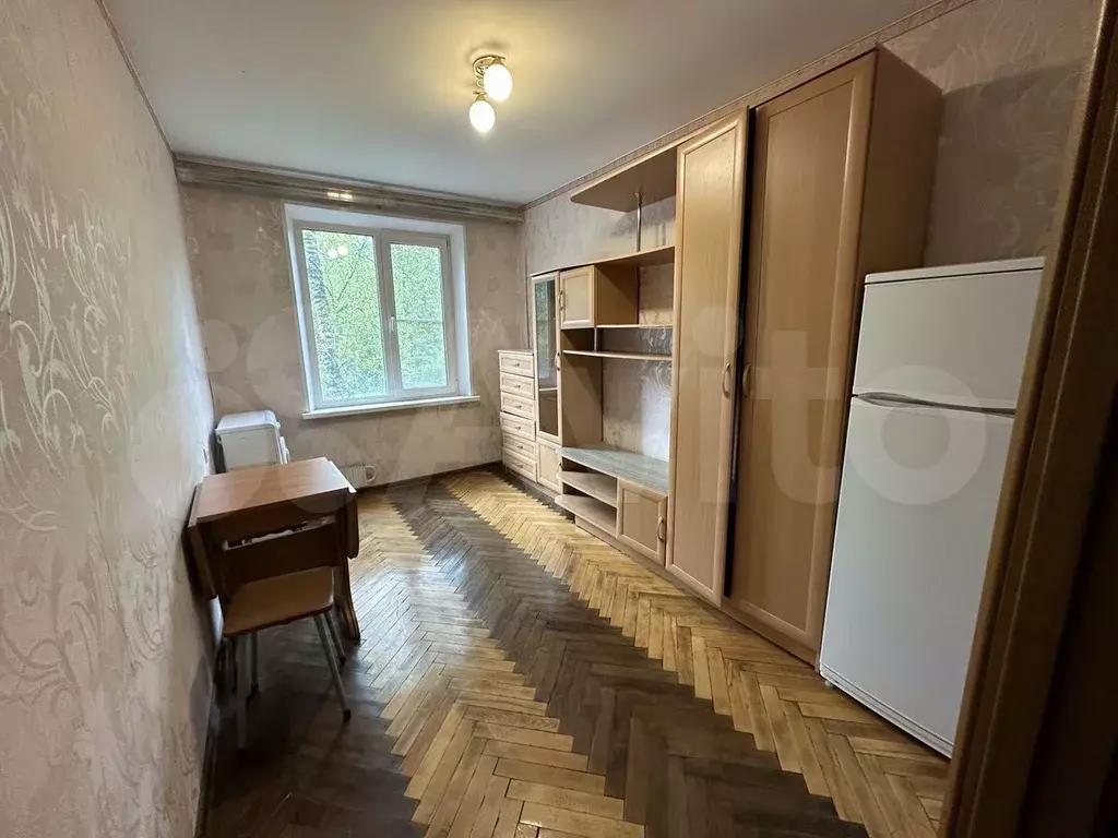 Комната 10,2 м в 3-к., 2/9 эт. - Фото 0