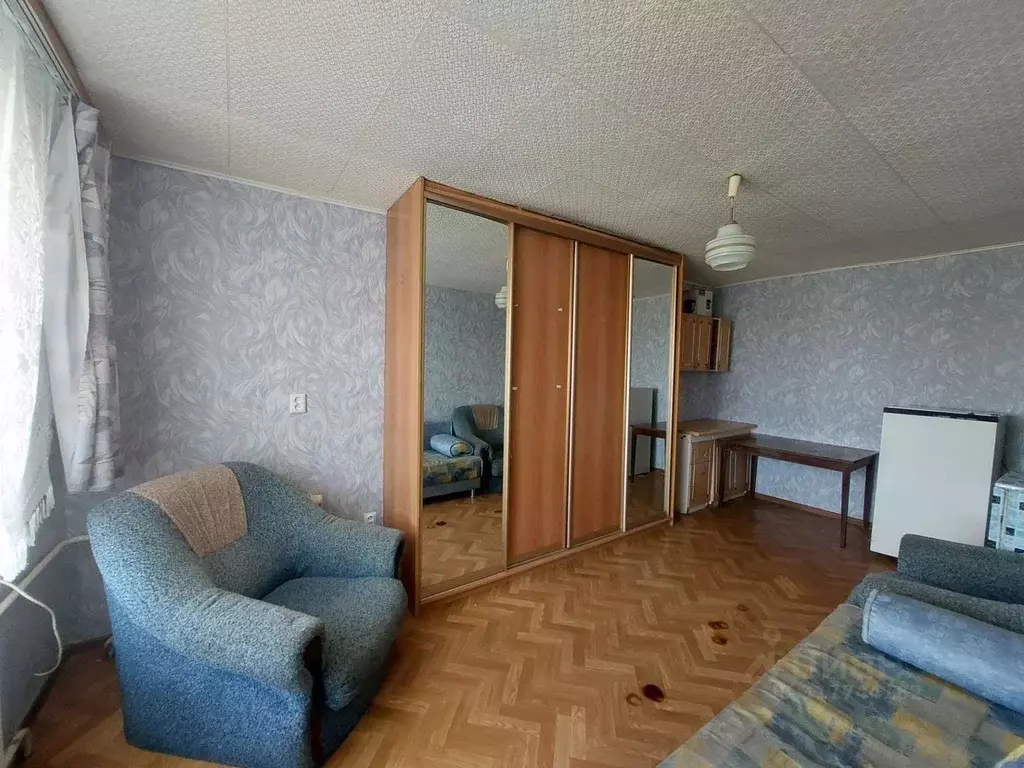Комната Омская область, Омск ул. Химиков, 22Б - Фото 0