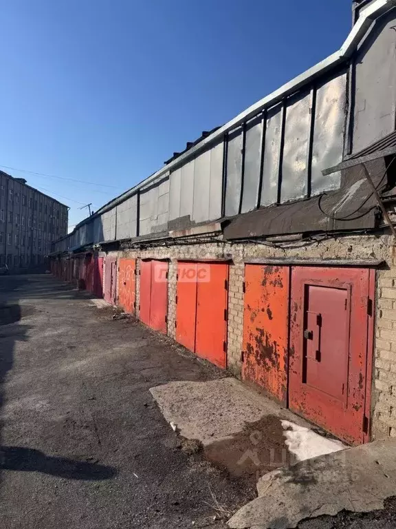 Гараж в Приморский край, Владивосток ул. Сипягина, 31 (18 м) - Фото 1