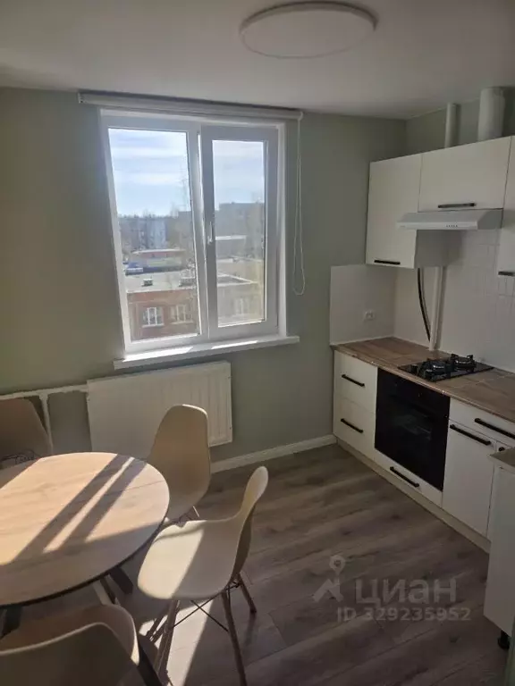 3-к кв. Ленинградская область, Выборг ул. Рубежная, 34 (68.0 м) - Фото 1