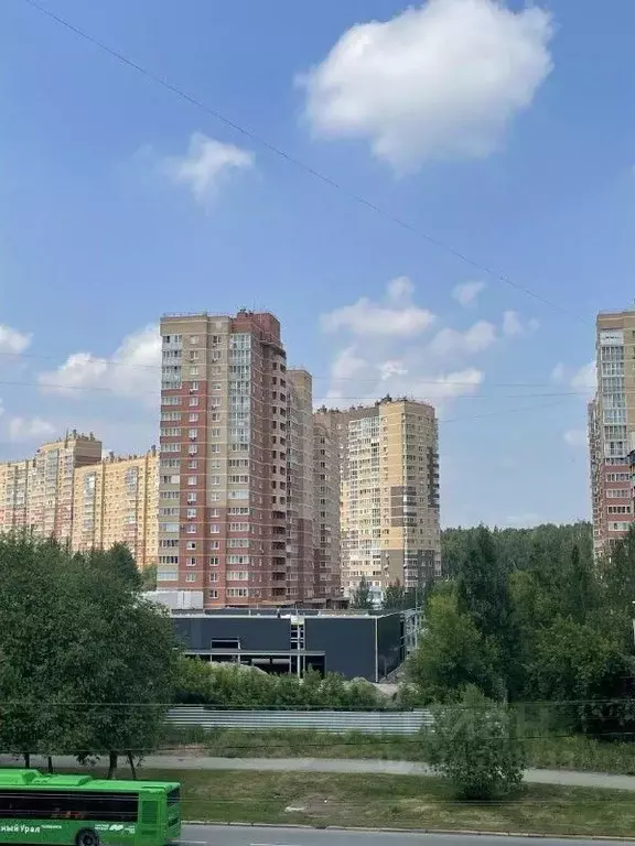 2-к кв. Челябинская область, Челябинск Комсомольский просп., 103 (54.0 ... - Фото 1