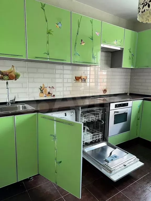 3-к. квартира, 70 м, 4/16 эт. - Фото 0