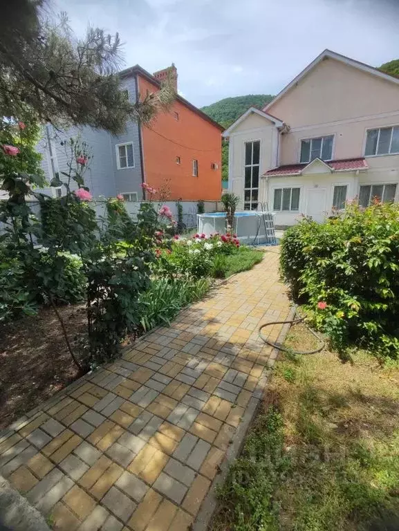 Дом в Краснодарский край, Геленджик городской округ, с. Адербиевка ул. ... - Фото 1