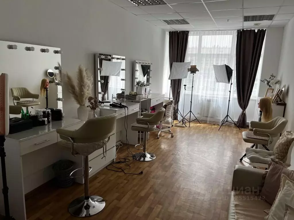 Помещение свободного назначения в Омская область, Омск ул. Фрунзе, 1к4 ... - Фото 1